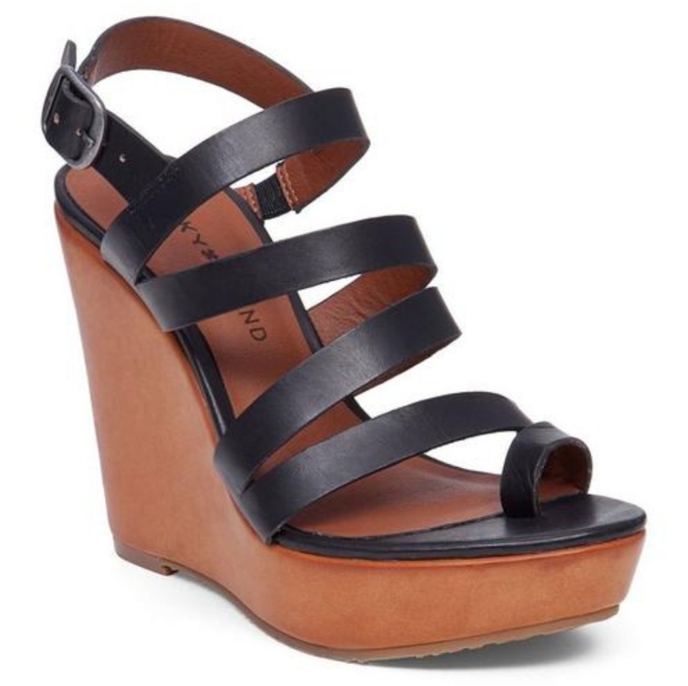 Lucky Brand Fairfina Wedges size 8